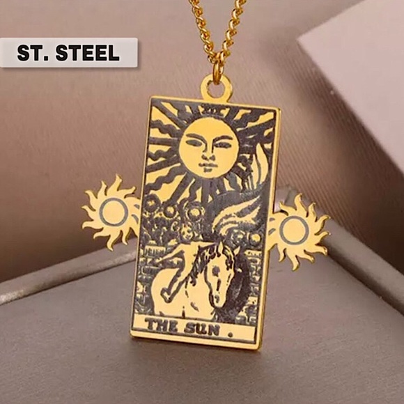 Jewelry - ⚜️[𝟯/$𝟭𝟴]⚜️NEW Sun Tarot Card Necklace